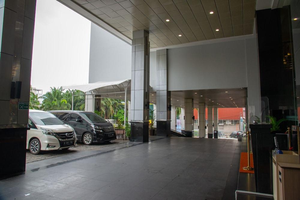 Orchardz Hotel Bandara Tangerang Eksteriør bilde