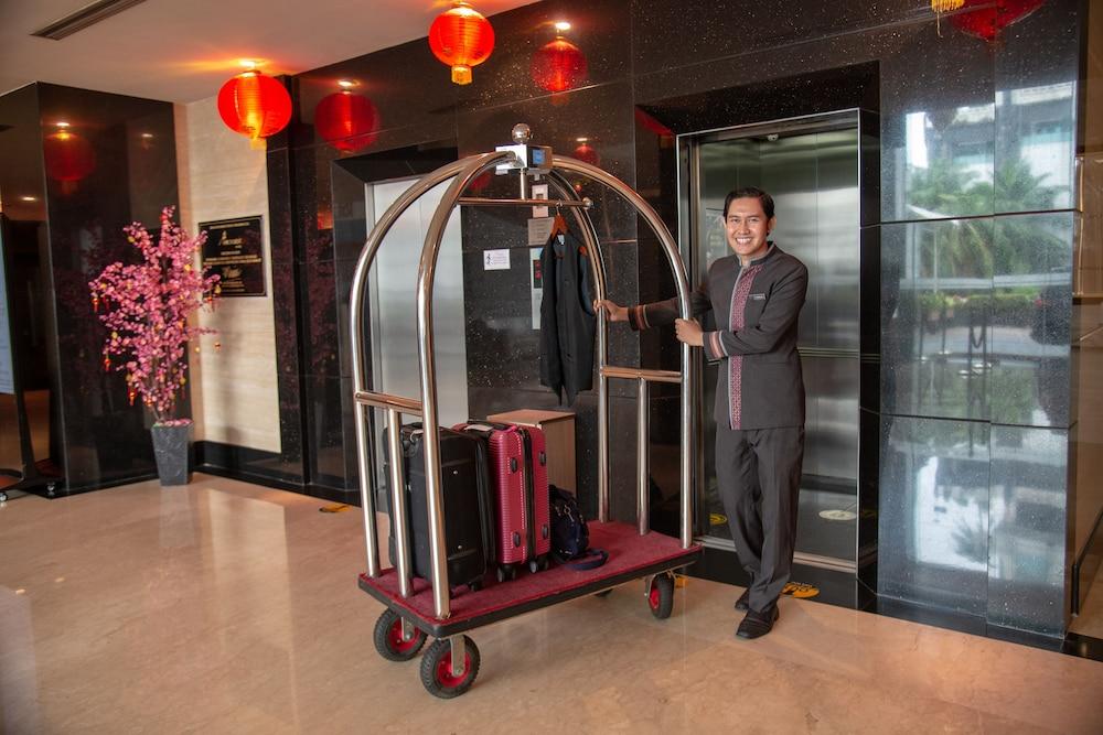 Orchardz Hotel Bandara Tangerang Eksteriør bilde
