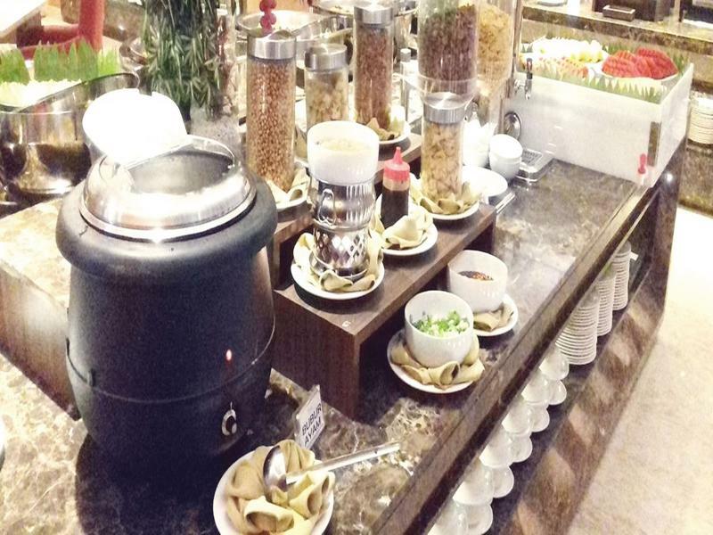 Orchardz Hotel Bandara Tangerang Eksteriør bilde